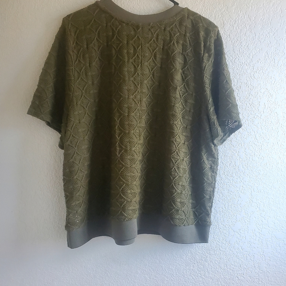 Alfani XXL Top Geometric Stretch Short Sleeves Round Neck Textured Olive Green - Picture 2 of 6